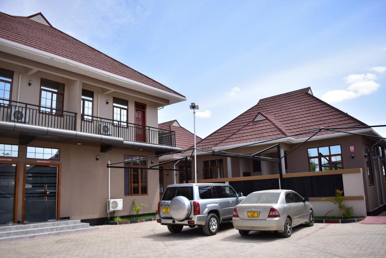 Hancol Hotel Dodoma Eksteriør billede